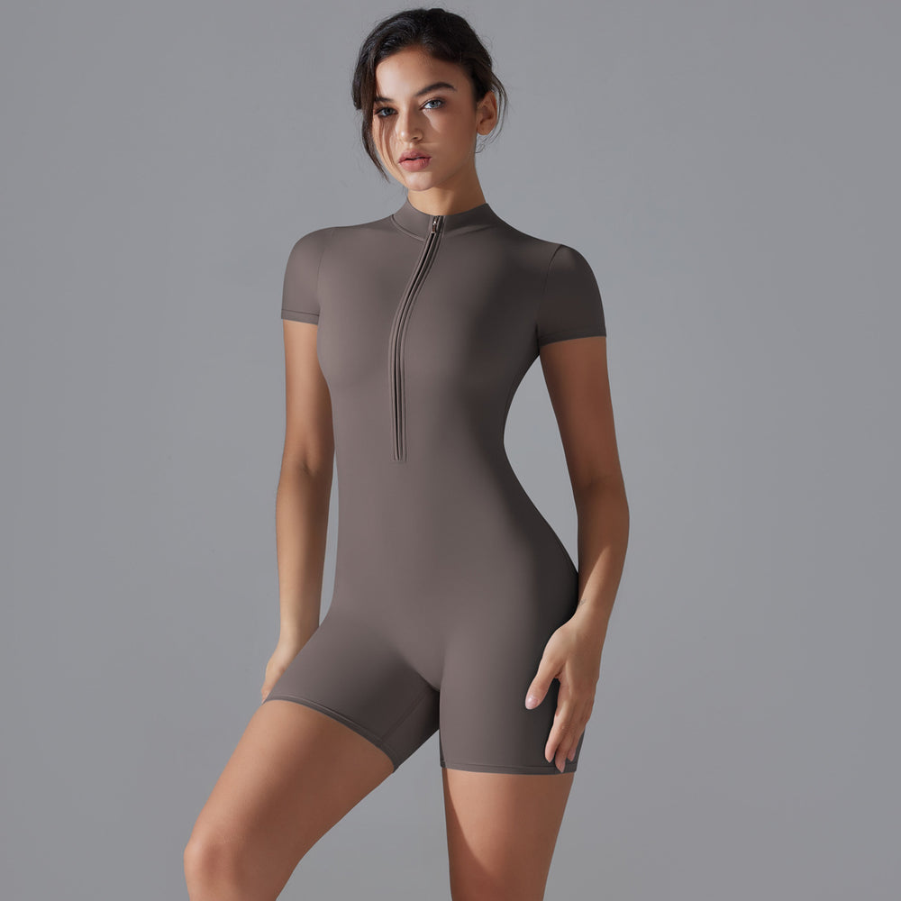 New arrival: seamless, barely-there feel, high-neck yoga bodysuit with half-zip – quick-dry, one-piece activewear for running and fitness