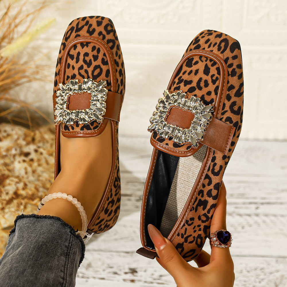 autumn new arrivals: women's plus-size flat shoes for cross-border e-commerce. available in 0.5cm increments. bulk orders welcome. dropshipping available for  and