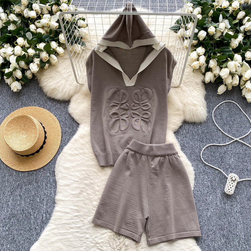 European style fashion set for women - summer design with 3d embossed hooded sleeveless knit top and high-waisted wide-leg shorts