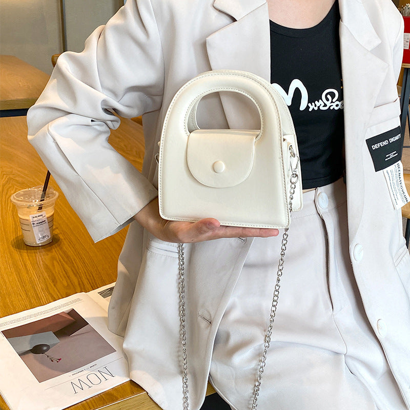 Guangzhou women's bag chain mini small satchel niche design fashionable versatile handbag high-end simple messenger bag