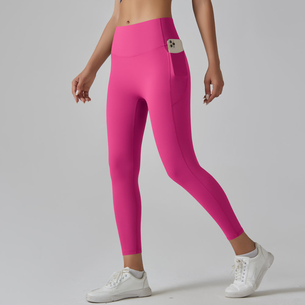 High-waisted, barely-there yoga pants for women. seamless, quick-drying, compression leggings with pockets, perfect for running, fitness, and sculpting your figure. brushed fabric for extra comfort. ideal for yoga and other workouts