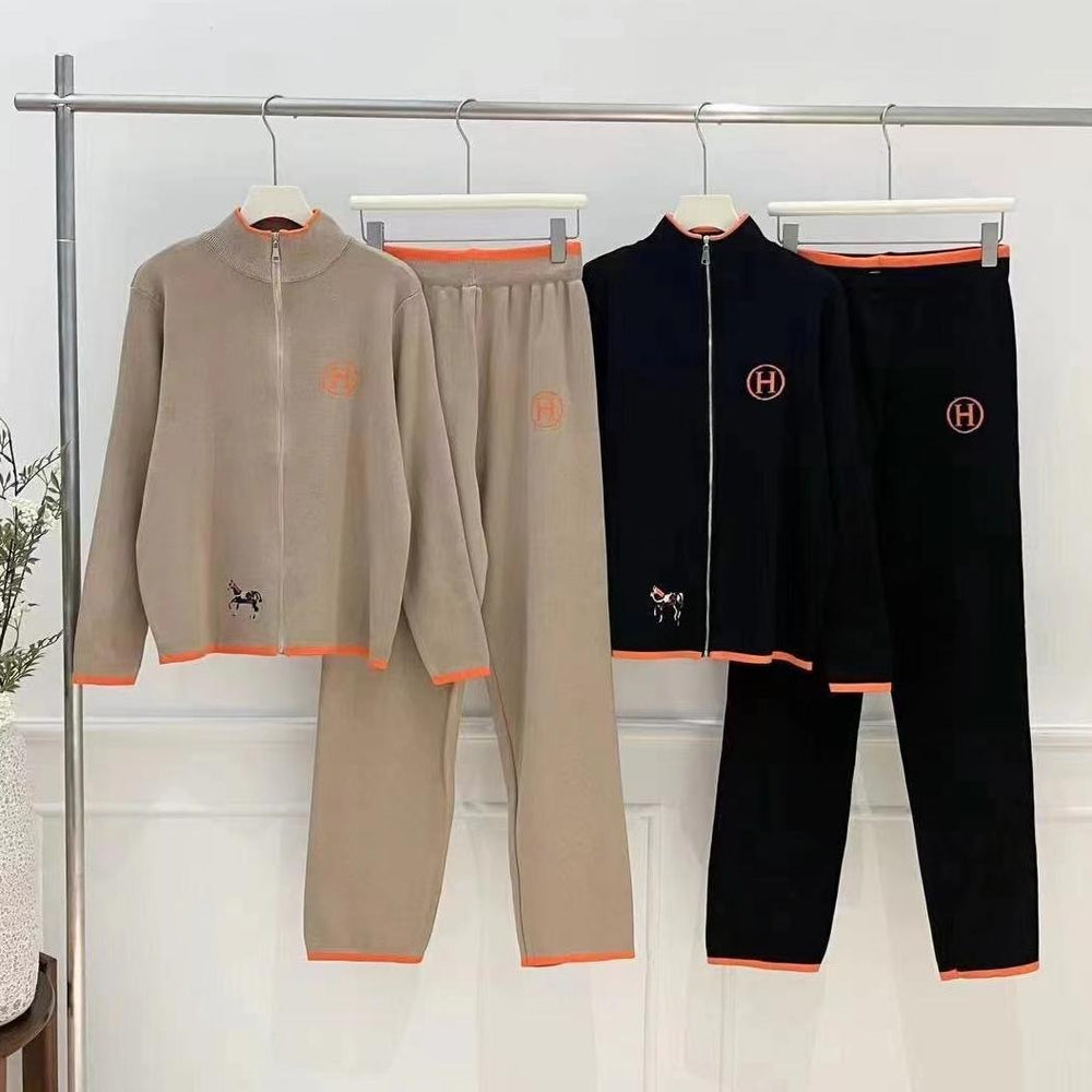 autumn and winter new arrival zipper sweateroutwear creative small horse embroiderlong sleevesknittingtopspantstwo-piece set for women