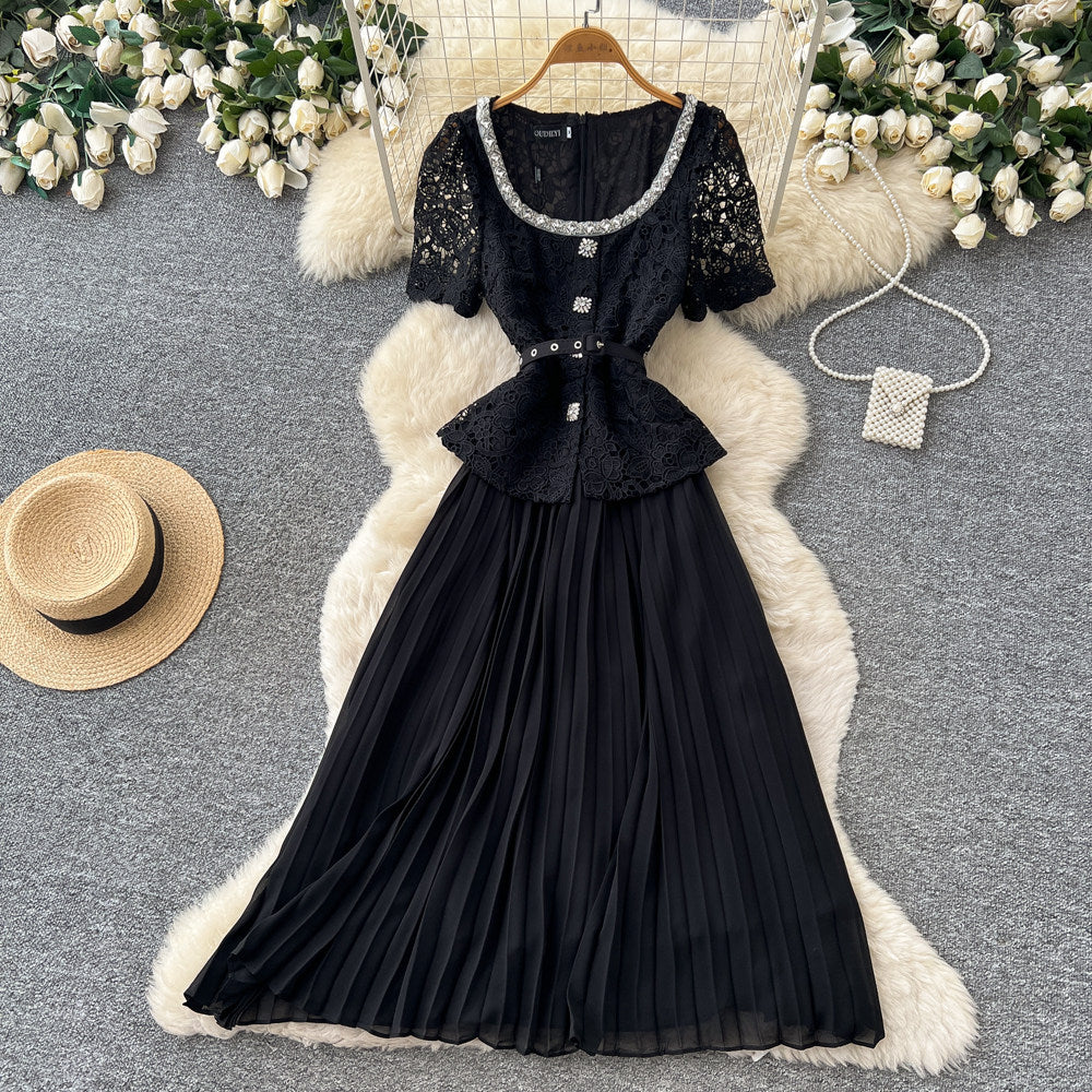 French chic lace patchwork short-sleeve dress - women's summer square neck, slimming, pleated maxi dress - elegant and refined