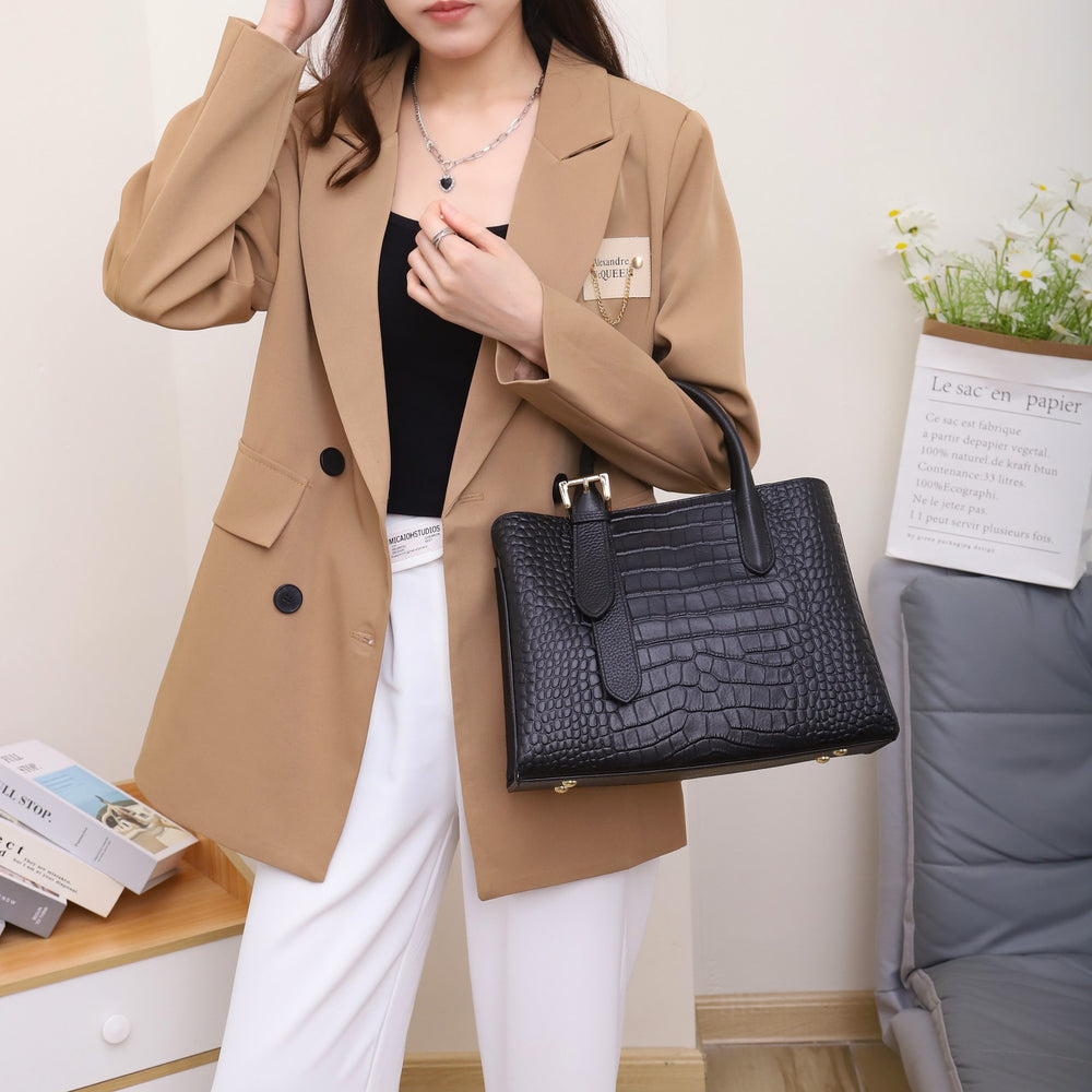 Genuine leather women's shoulder bag - premium crocodile-embossed tote bag for women, new 2024 collection, versatile and stylish crossbody bag
