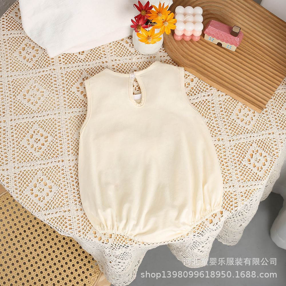 Newborn summer flutter sleeve romper, baby short-sleeve bodysuit, lightweight summer onesie for baby boys and girls, crawling suit
