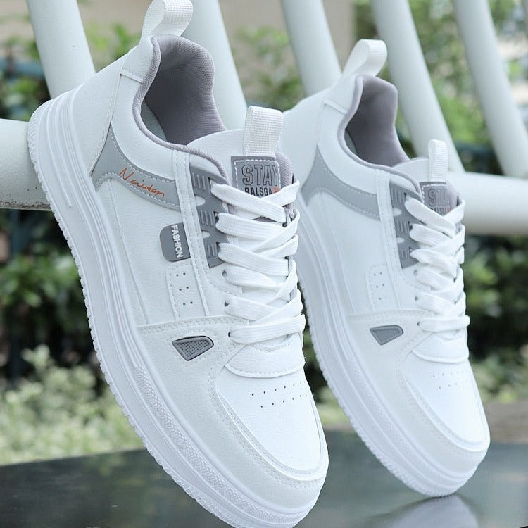 Spring men's shoes 2025 new lightweight versatile sneakers soft sole non-slip casual running shoes men's travel shoes