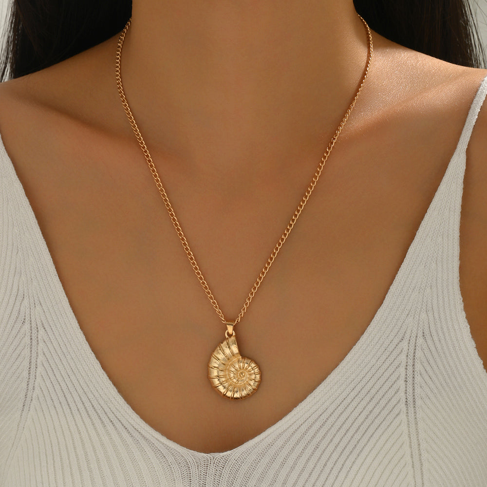 Wholesale seashell necklaces - european & american cross-border niche design jewelry for women - ocean-themed fashion with enamel seashells, starfish, and choker necklaces