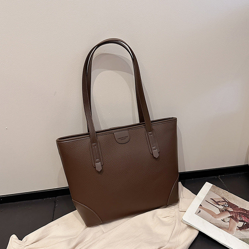 High-value, large-capacity women's bag: premium quality, trendy & stylish 2025 fashionable versatile underarm bag, korean style crossbody bag