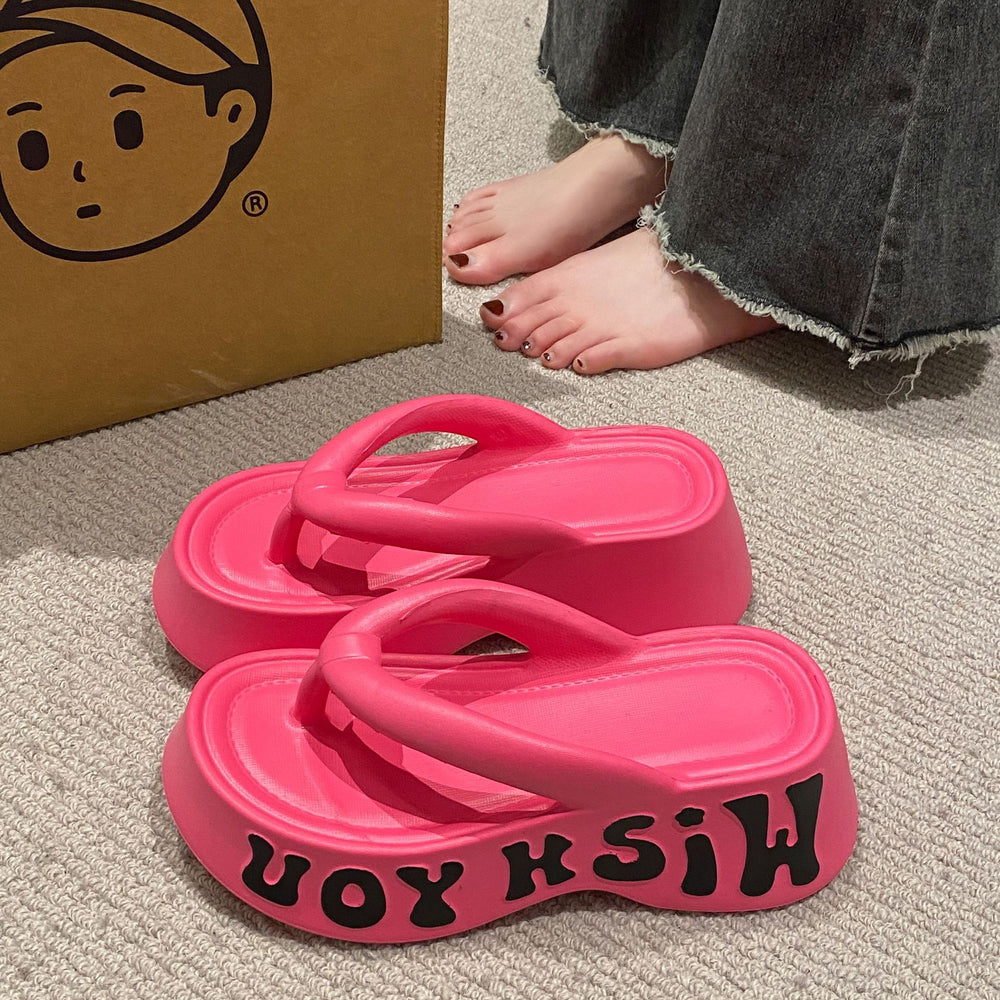 2025 platform flip-flops women's summer outdoor wear ins fashion home soft sole letter eva slippers women's non-slip