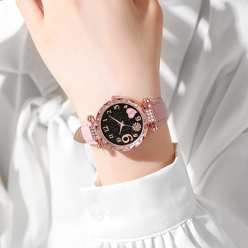 Wholesale in-stock set: minimalist fashion quartz watch for women - versatile, stylish, and perfect for casual wear