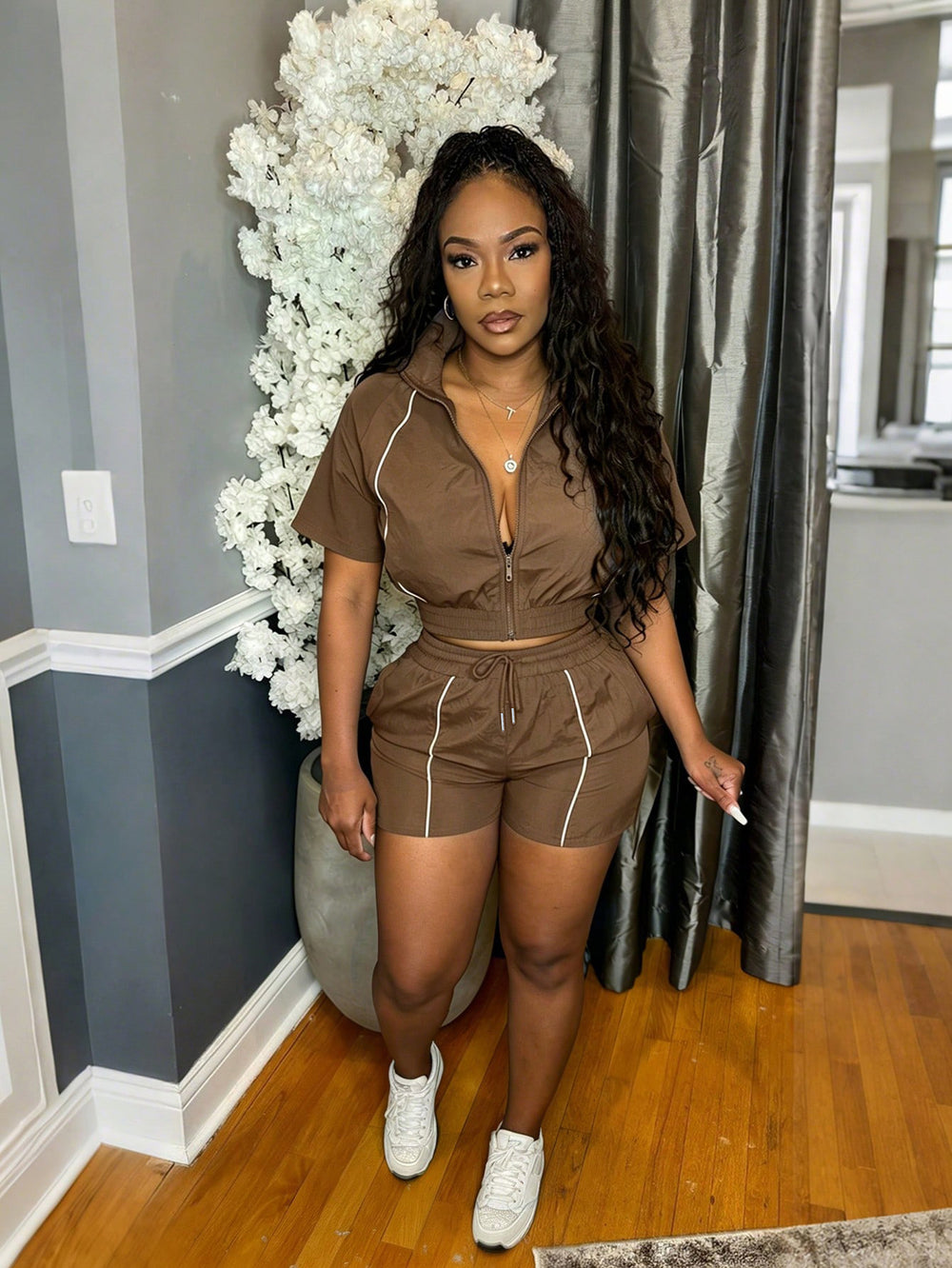 S391521 european and american fashion women's woven color block top and wide-leg elastic waist button-up sport shorts two-piece set