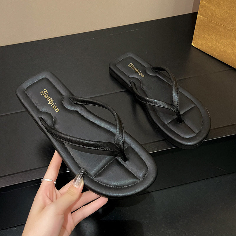 New women's heart-shaped flip-flops - trendy outdoor beach sandals for girls