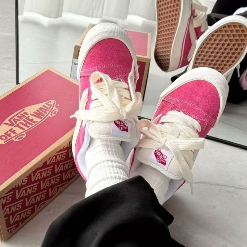 2025 Spring/Summer Scotland Striped Black Chubby Bread Shoes Low Heel Retro Versatile Ethnic Style Casual Board Shoes