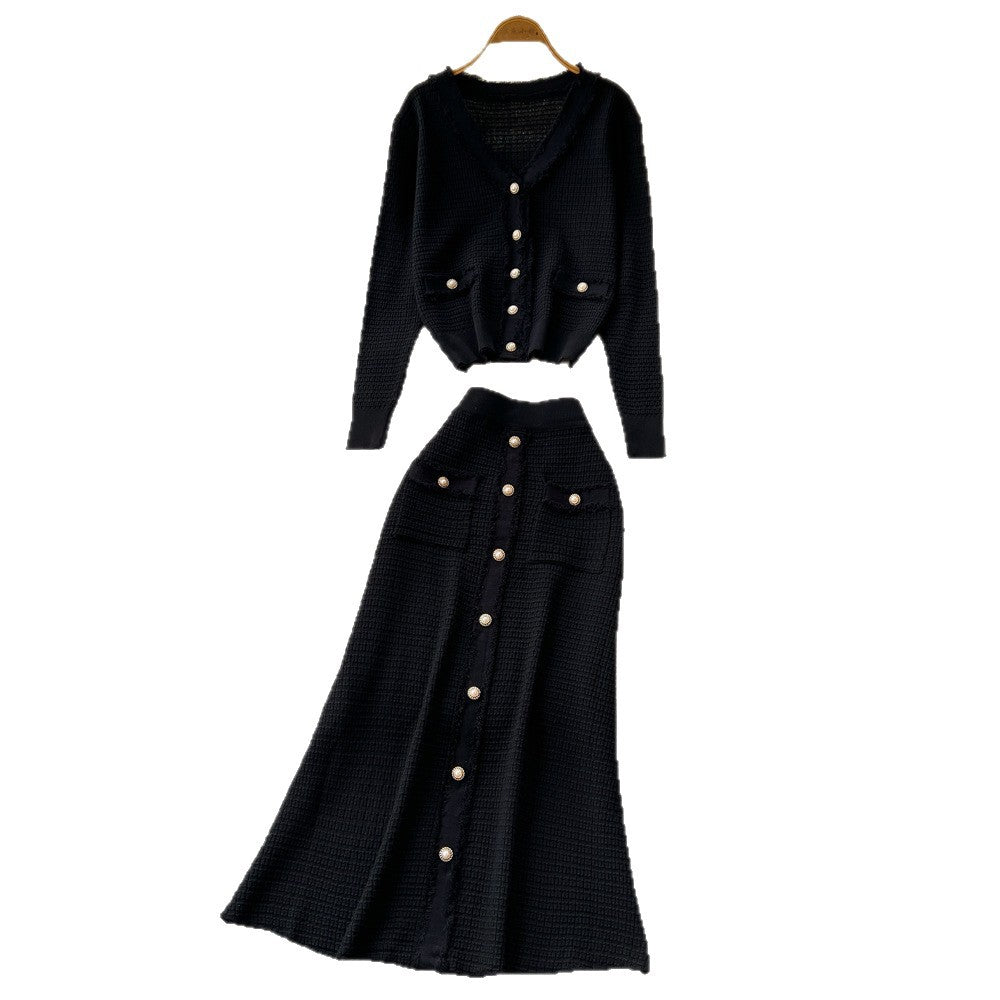 Xiaoxiangfengclassyfashionv neck metal button knittingcardigantops women's high waistslimming look skirt two-piece set