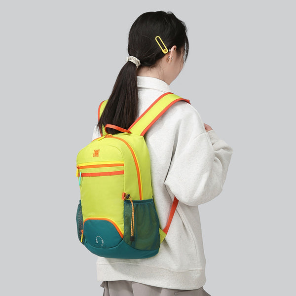 Outdoor large-capacity sports backpack for children and adults, the same style for cycling and hiking, lightweight waterproof mountaineering backpack wholesale