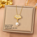8442 pearl ginkgo leaf gold necklace