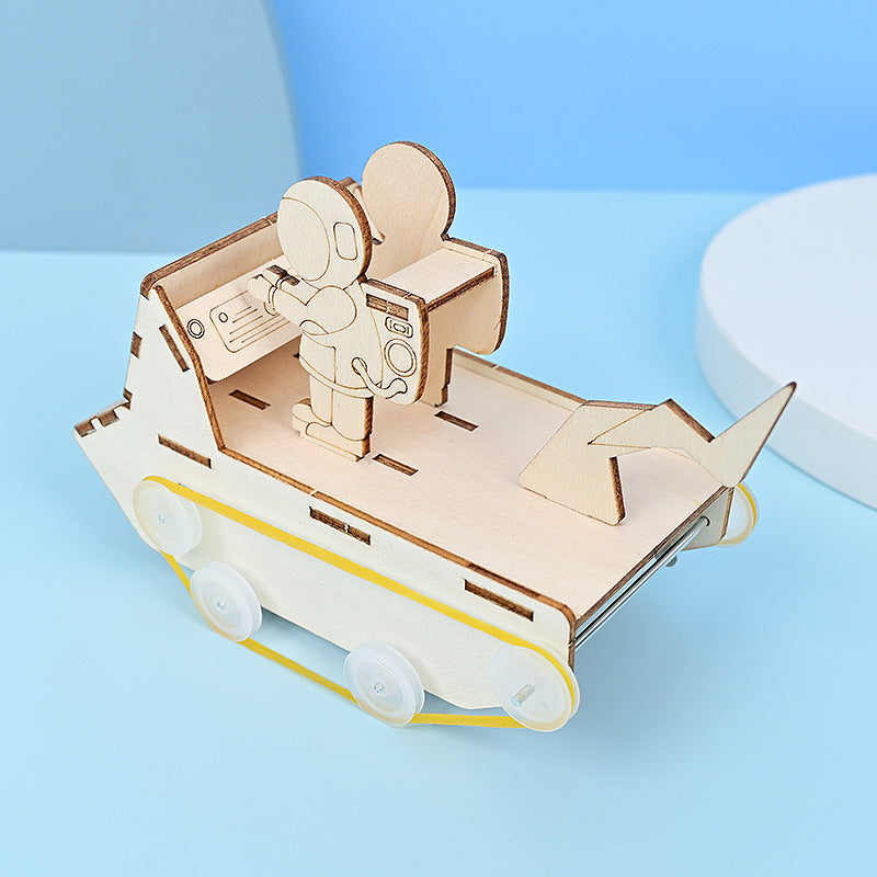 Space vehicle children's aerospace model invented hand-assembled DIY material package technology small production, scientific experiment Meow