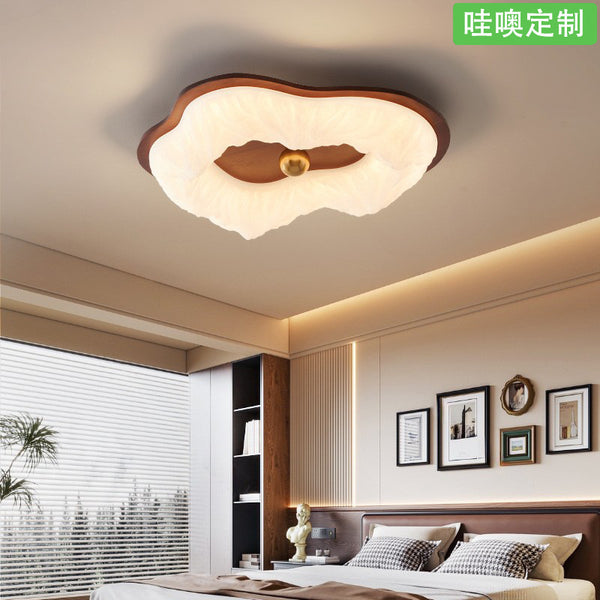 [Wow] Medieval style iceberg cloud ceiling light retro design high-end children's room warm eye protection room