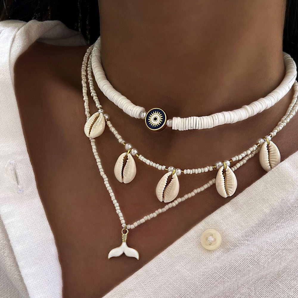 Bohemian seaside necklace wholesale european and american cross-border beach style necklace women's fishtail shell love pendant