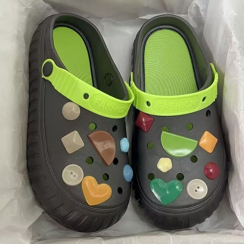Women's summer clogs: 2023 new cute thick-soled beach cartoon closed-toe half slippers - "cloud-like comfort"