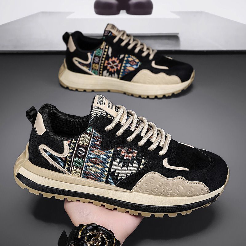 Men's shoes 2025 new spring collection: versatile canvas sneakers with hidden wedge heel, chunky sole, trendy athletic casual style, and dad shoes