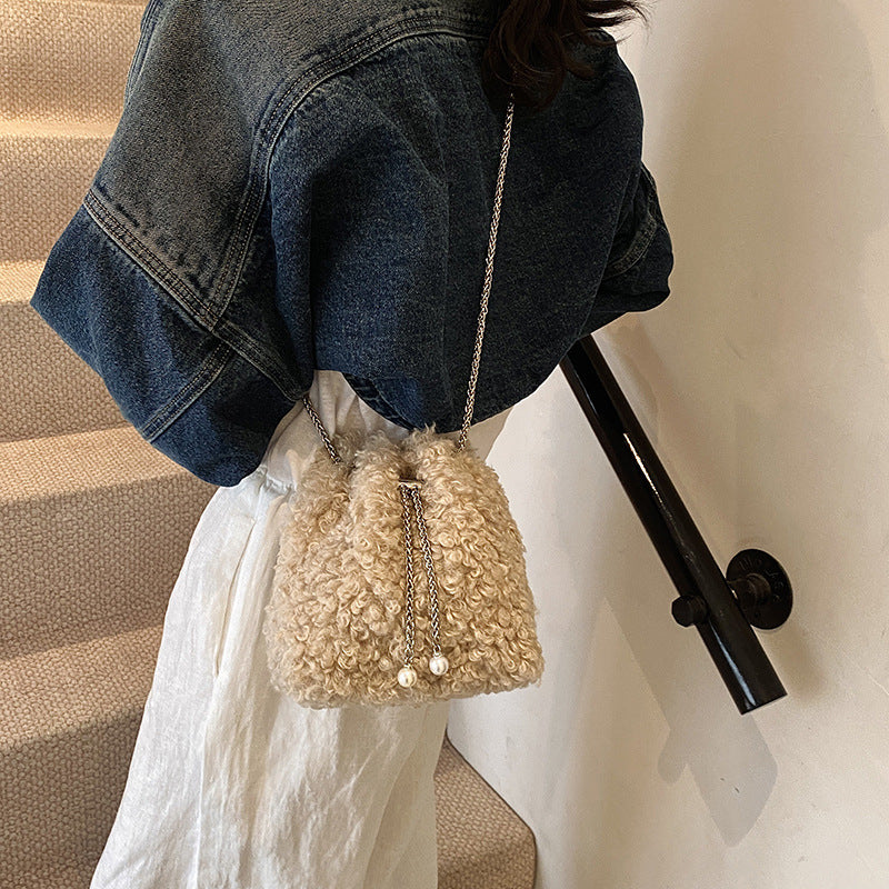 New Chinese style national style bag women's 2025 new niche design chain shoulder messenger bag portable bucket bag