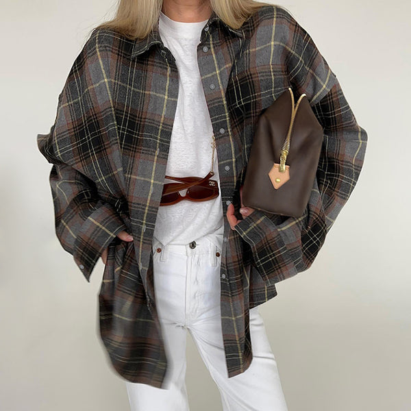 Simple commuter black plaid shirt women's 2024 autumn design sense contrasting color loose cotton shirt cardigan women's clothing