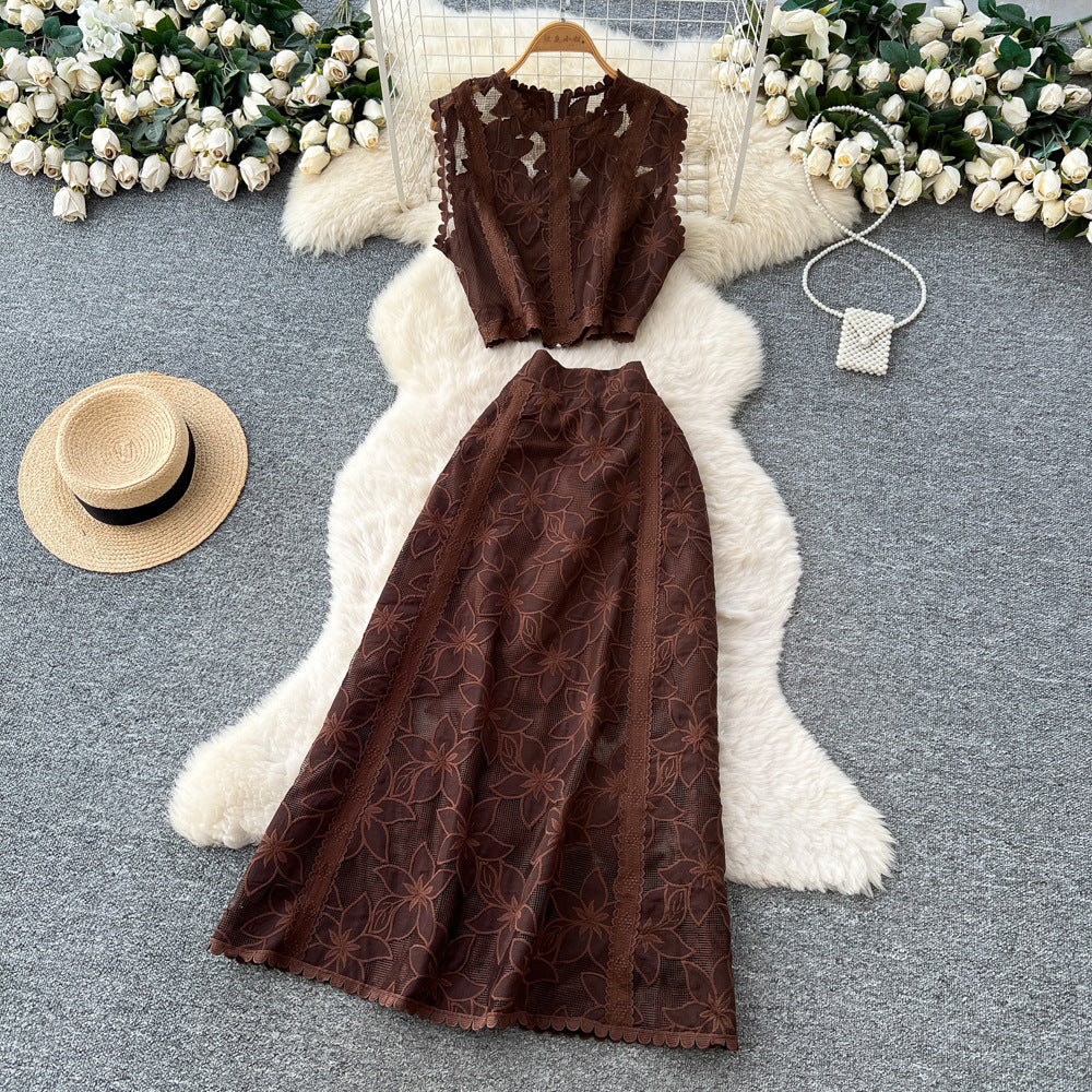 French style autumn outfit: elegant, high-end hollow-out lace embroidered sleeveless cropped top and high-waisted midi skirt set