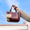 Korean style trendy 2025 new underarm shoulder bag chic versatile daily commute retro red crossbody bag for women