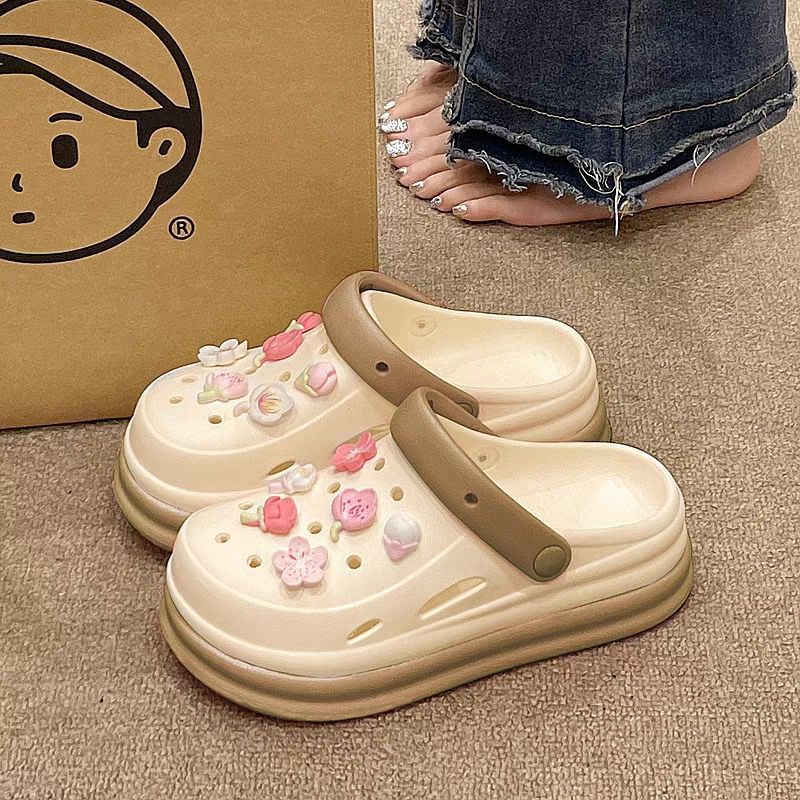 2025 summer new collection: closed-toe slides - trendy, platform, thick-soled, non-slip, wear-resistant clogs & sandals for outdoor wear