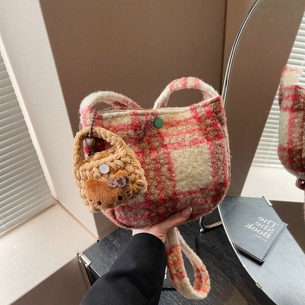 Winter new retro plush women's shoulder bag trendy versatile shopping messenger bag simple large capacity tote bag