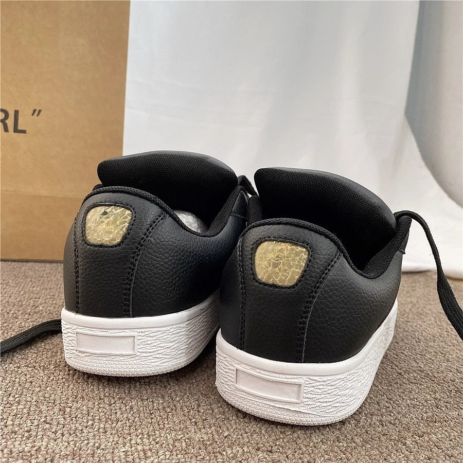 Hong kong style retro bread shoes for women ins trend 2026 spring and summer new arrivalcasual black gold german training easiest for match sneakers for women