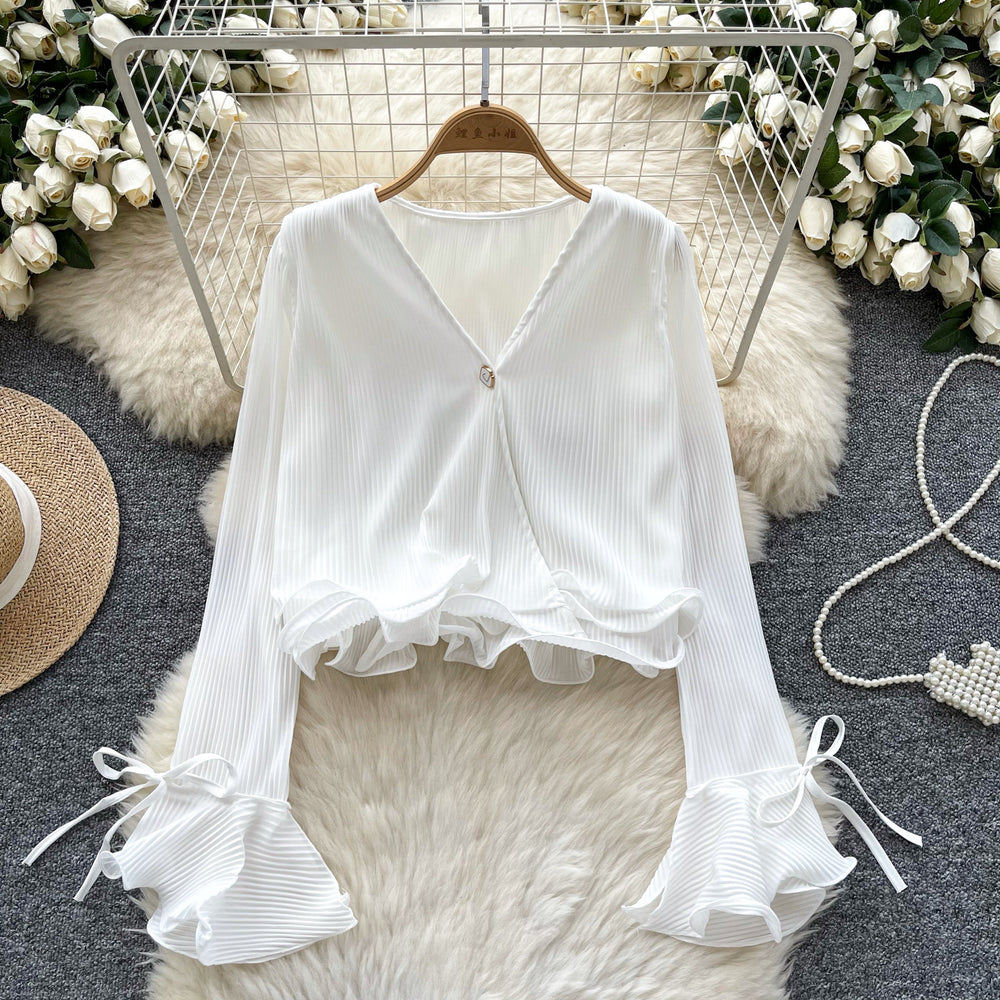 Women's long-sleeve blouse for cross-border e-commerce: new spring/autumn style with 3d ruffle trim, v-neck, pleated detail, and flared short sleeves