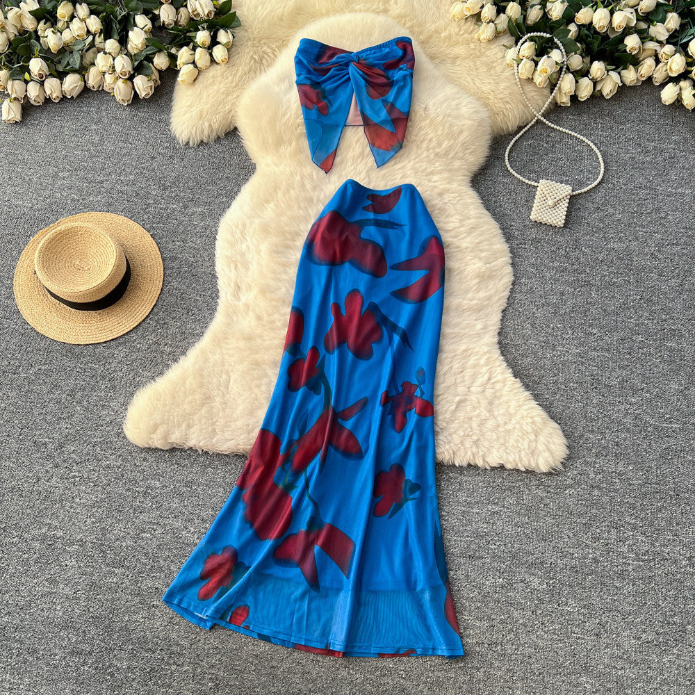 Vacation-style printed bandeau top and high-waisted skirt two-piece set for women, a sexy and trendy summer fashion outfit