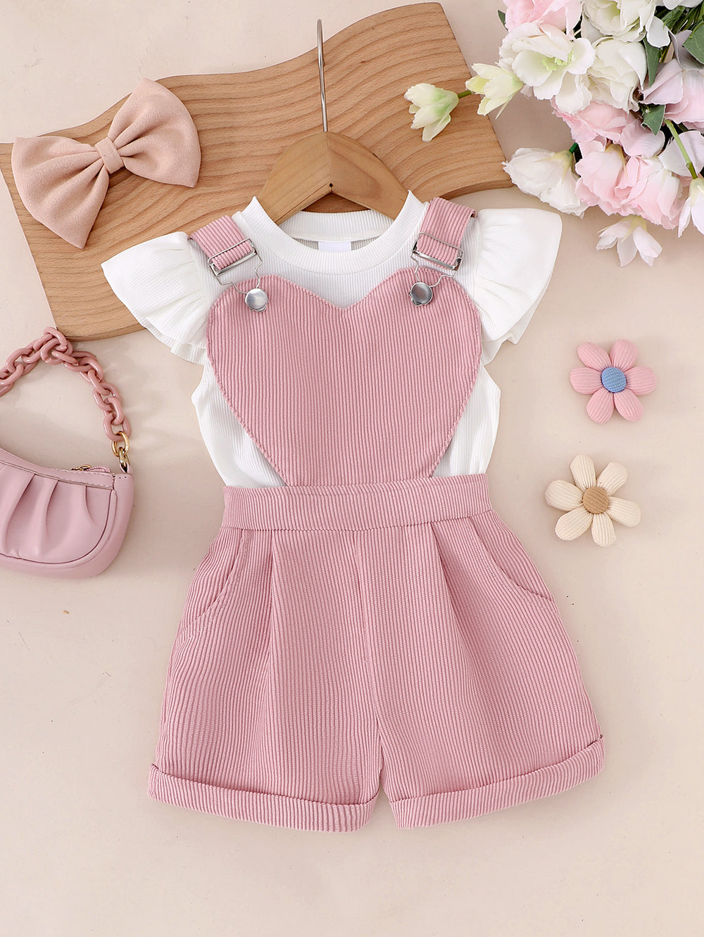 25 cross-border spring and summer fashionnew arrivalgirl round neck small flying sleeve tops heart design suspender shorts suitgirl