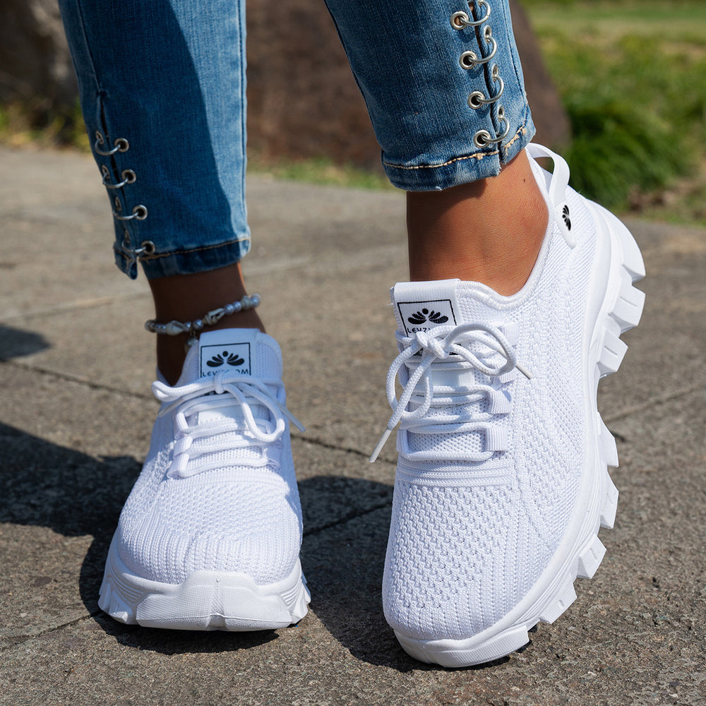 Women's athletic sneakers for export, summer  collection: plus size flyknit breathable running shoes, soft sole casual lace-up lightweight sneakers