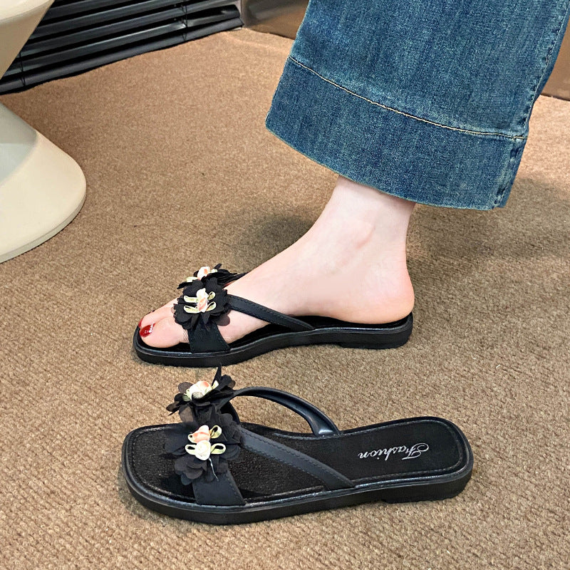 New women's summer sandals with two little flowers - stylish, non-slip, versatile flat sandals for outdoor wear, trendy beach slippers