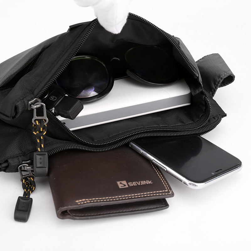 New  men's breast bag, messenger bag, fashion and leisure outdoor fanny pack, sports shoulder bag, simple men's bag.