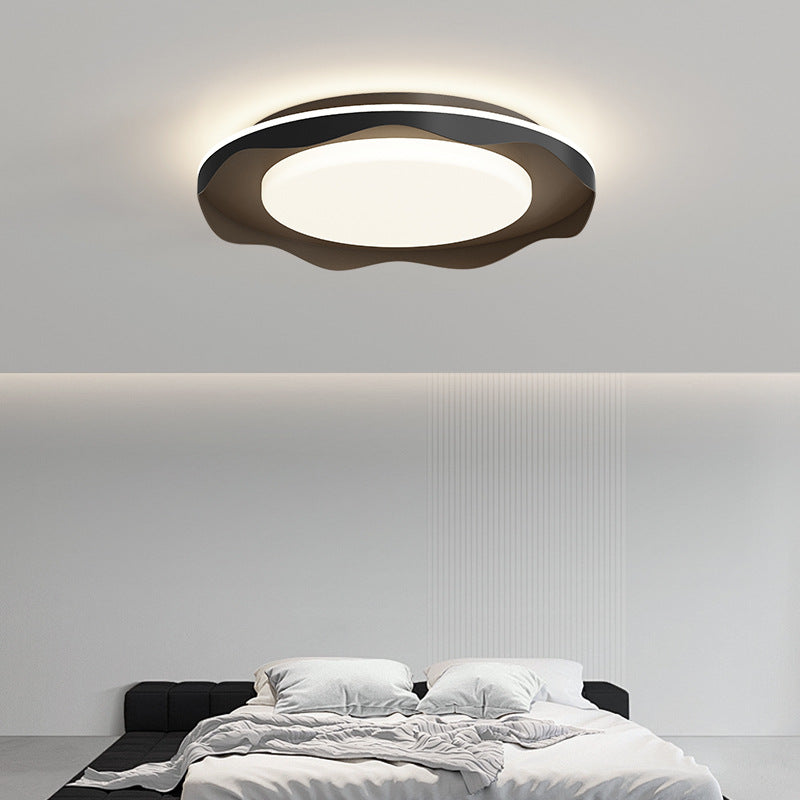 Bedroom ceiling light Nordic modern simple new LED creative personality full spectrum eye protection children's room lighting