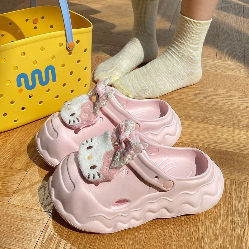 Cute cartoon hello kitty clogs - fairy style outdoor summer thick sole height increasing non-slip "stomping on clouds" beach closed-toe slippers