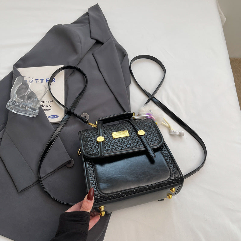 Cross-border backpack women's fashion versatile niche design sense 2025 new trend Korean version messenger bag travel backpack