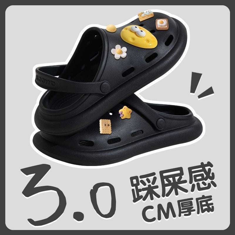 Crocs women's sandals 2023 summernew arrivalpopularthick solecute cartoon toe cap beach slippers trendy ins