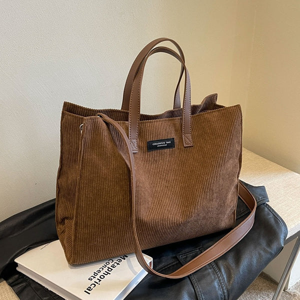 Stylish and simple bag women's 2023 new versatile urban trend shoulder messenger bag large capacity portable tote bag