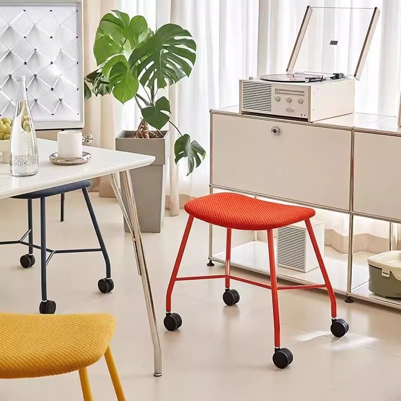 Movable pulley stool creative wheeled chair desk dressing stool coffee shop restaurant soft chair iron chair normcore