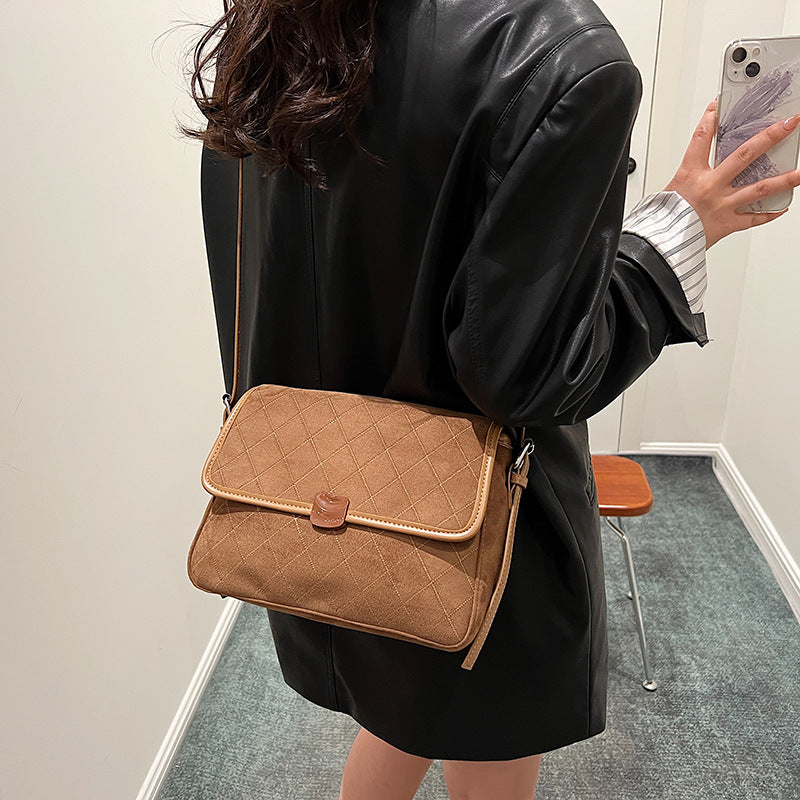 Retro brown fashion underarm bag women's new 2025 winter texture small square bag versatile single shoulder messenger bag bag