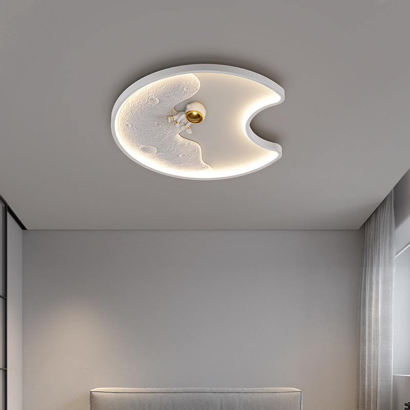 Children's room eye protection full spectrum astronaut ceiling light, boys and girls bedroom room warm lighting LED lamps