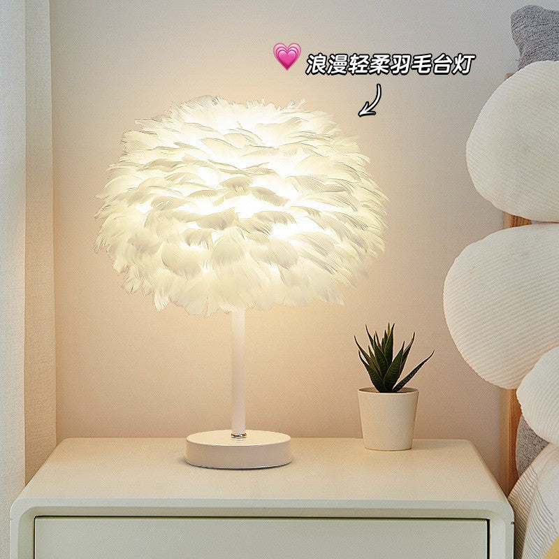 Luxury crackle glaze ceramic feather table lamp - elegant bedside decor for women's bedroom, warm and romantic ambiance lighting