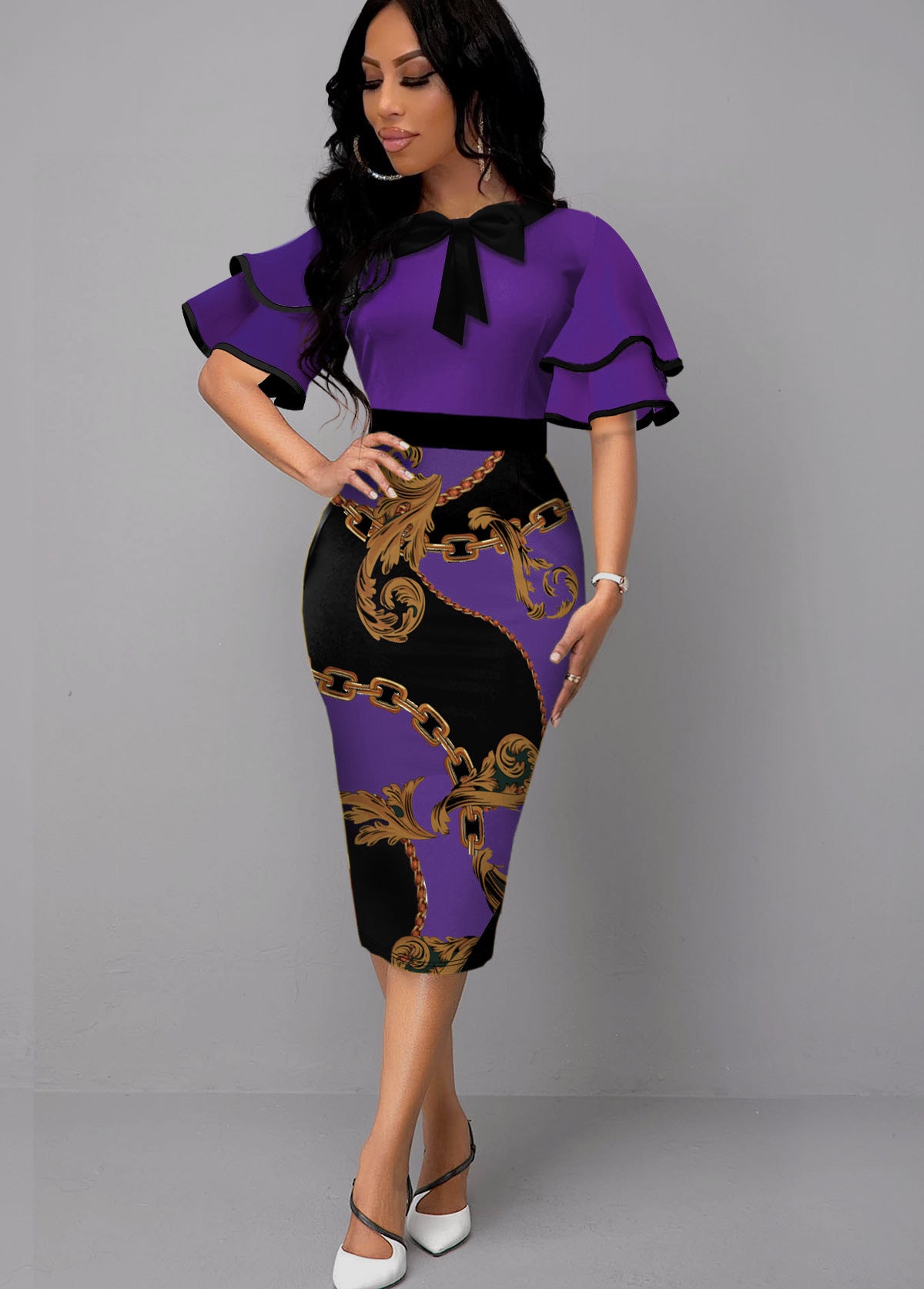 Spring 2022 European and American  new   independent station printed hot diamond round neck dress women