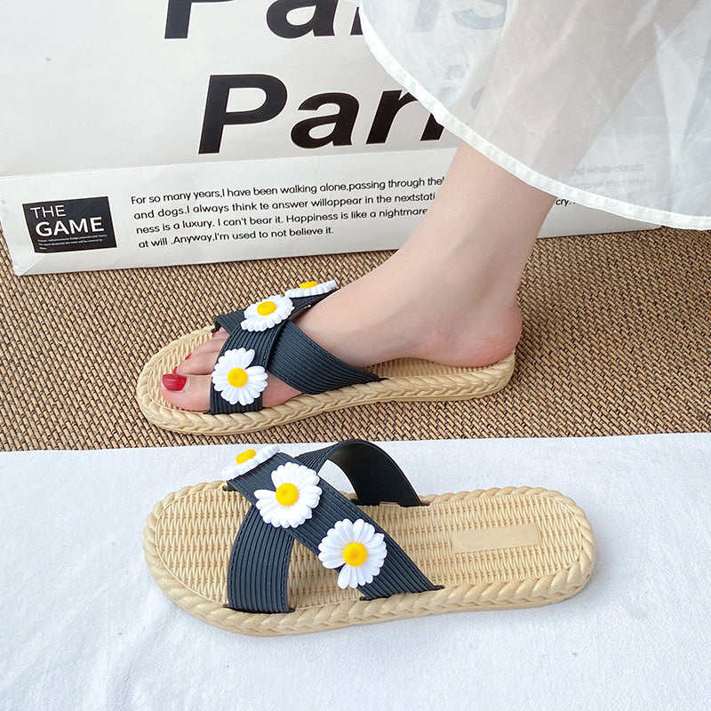 Daisy soft sole slippers women's summer outdoor wear 2024 new anti-slip bath versatile casual beach sandals