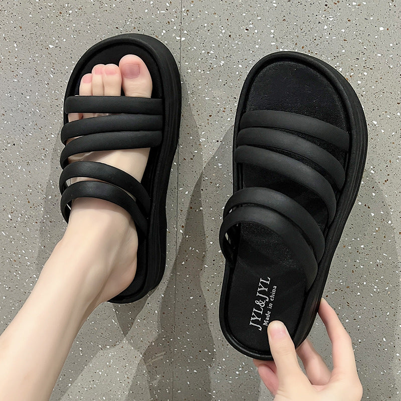 Women's summer sandals & slippers: trendy, minimalist, versatile, platform, thong sandals - new styles with a cushioned, height-increasing comfort